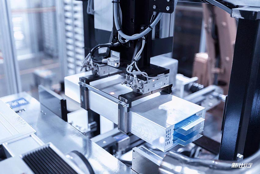 新能源汽車(chē)產(chǎn)業(yè)崛起，磁選設備電池材料除鐵助力電池行業(yè)發(fā)展