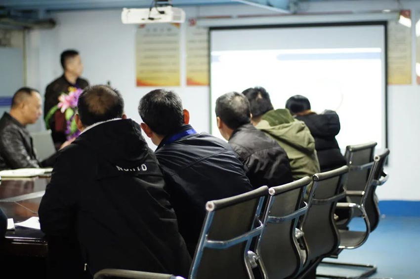 萬(wàn)達業(yè)研發(fā)、生產(chǎn)2020年度工作總結暨2021年度工作計劃專(zhuān)題會(huì )議