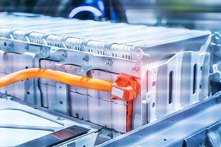 我國動(dòng)力電池百億級投資項目頻現，激進(jìn)擴張的信號？